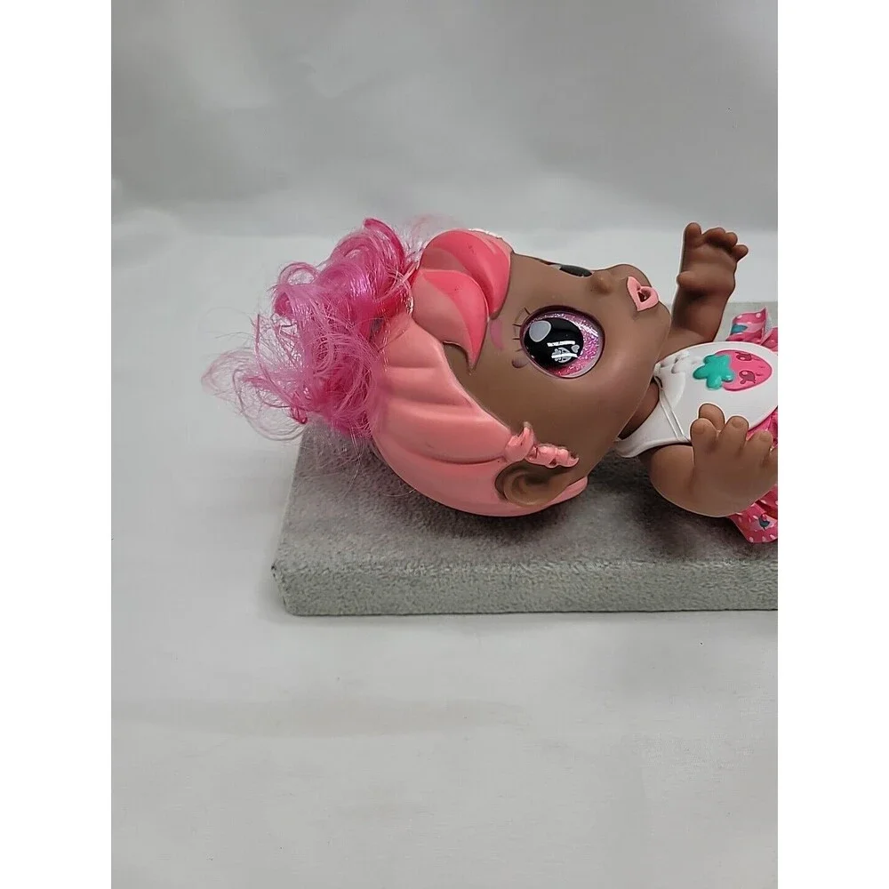 Kindi Kids Strawberry Scented Sisters 8